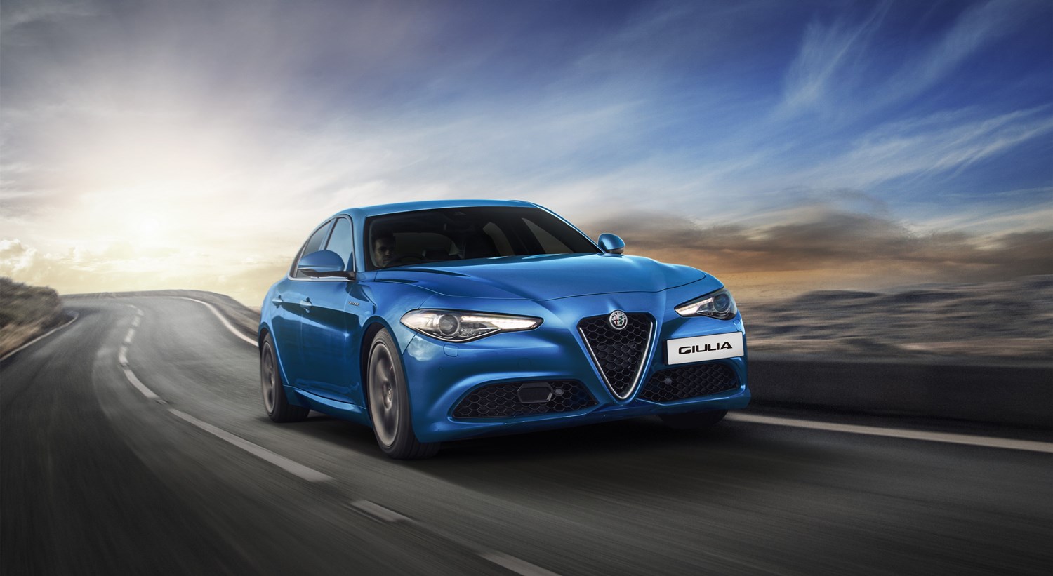 180118Alfa-Romeo_GIULIA_VELOCE